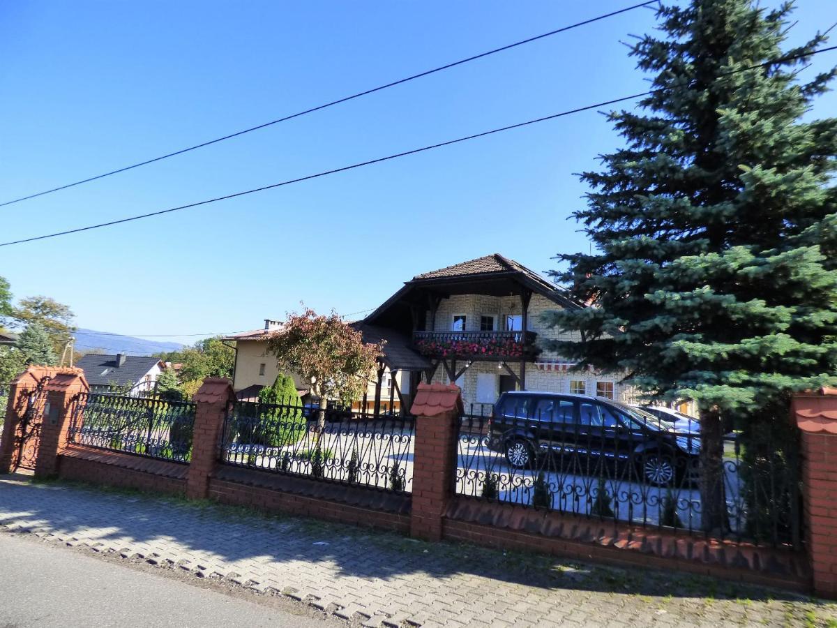 Pokoje Pod Szyndzielnia Bielsko-Biała Exteriör bild
